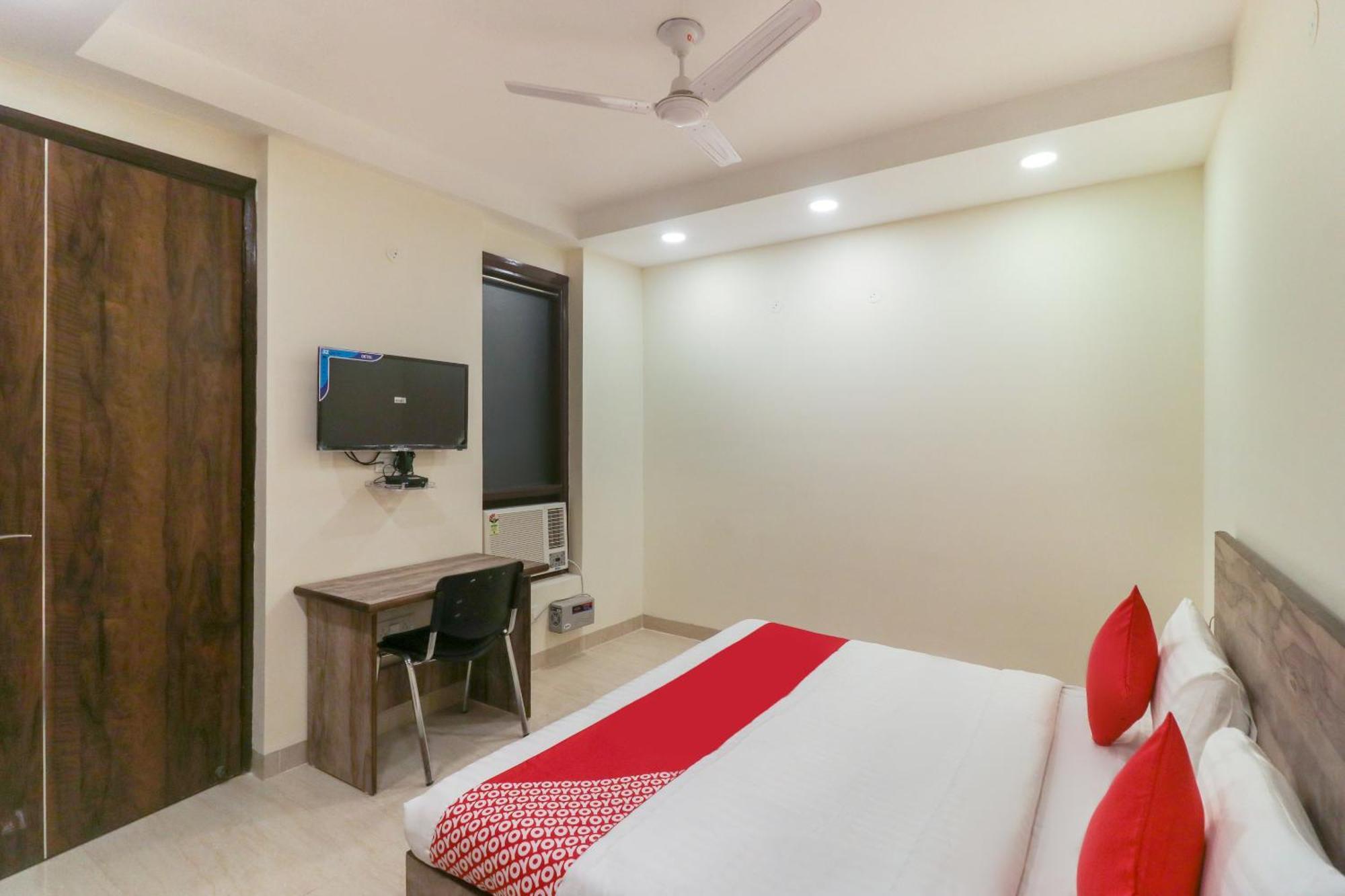 Super Hotel O Comfort Residency Near Artemis Hospital Gurgaon Buitenkant foto