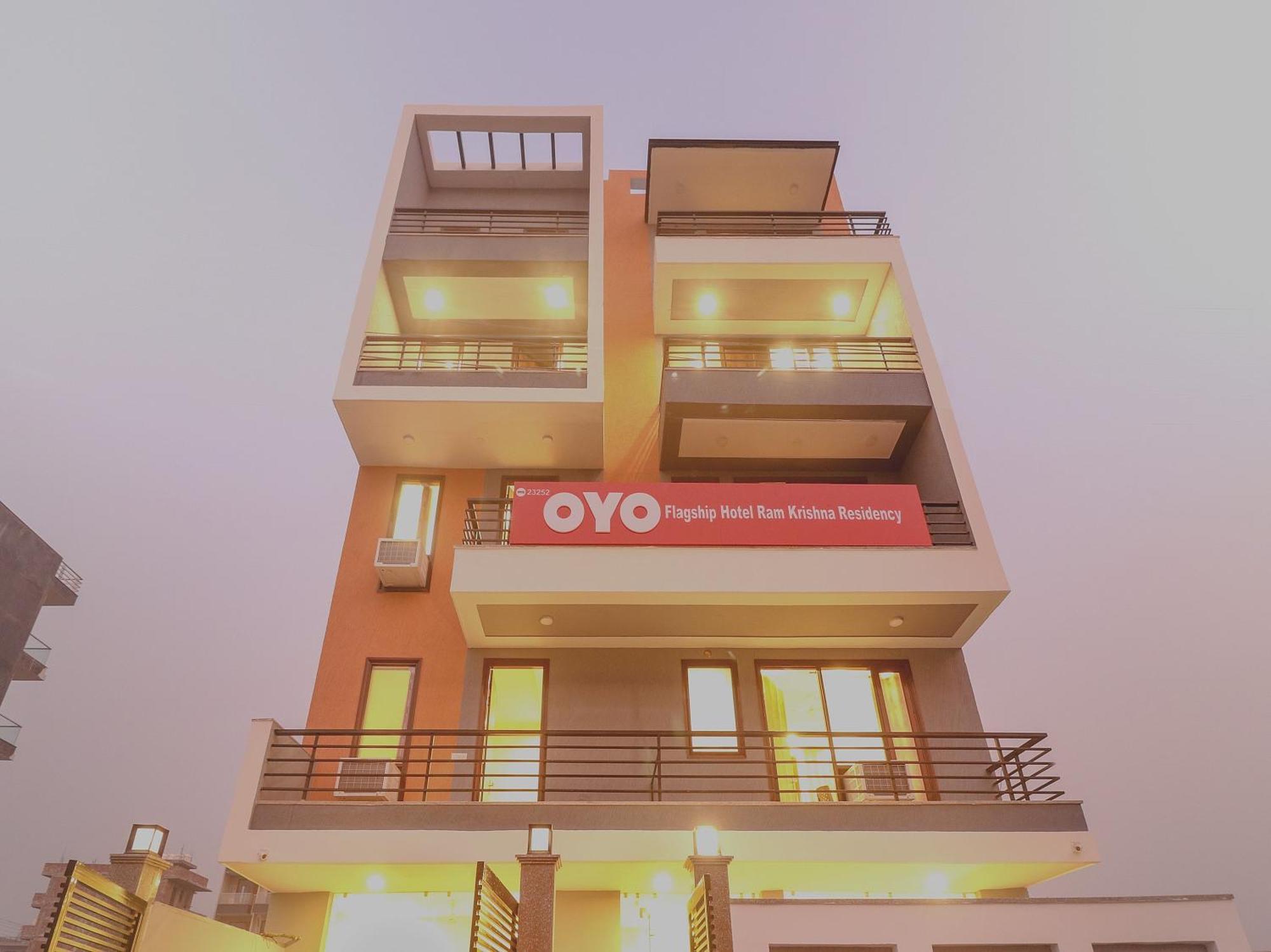 Super Hotel O Comfort Residency Near Artemis Hospital Gurgaon Buitenkant foto